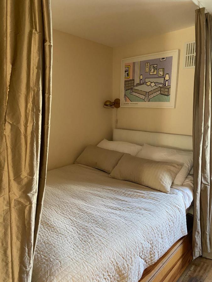 Little Brighton Beach Apartments - Also Separate Spa Cabin And Watersports Kültér fotó